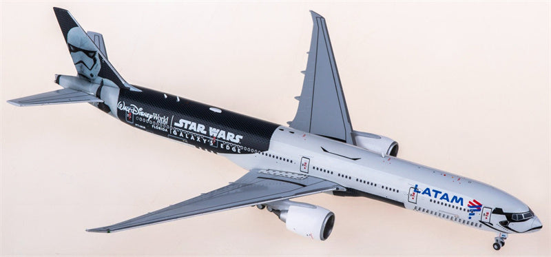 JC Wings 1:400 LATAM Boeing 777-300ER PT-MUA Model