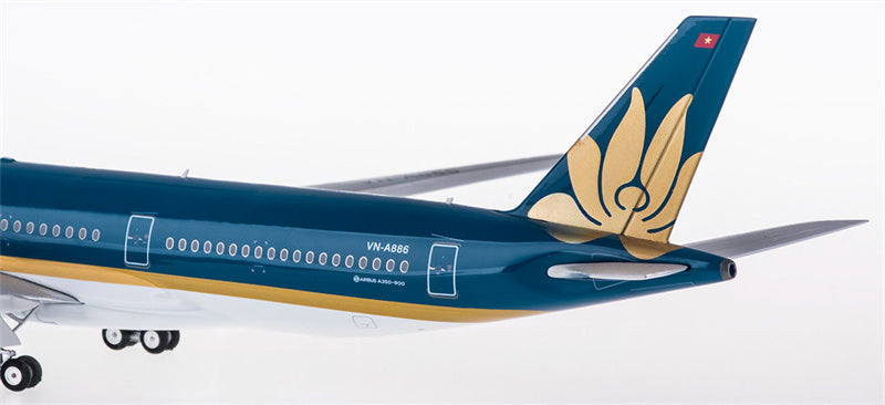 Eagle Vietnam Airlines for Airbus A350-900 VN-A886 1:200  Aircraft Pre-built  Airliner Model Display