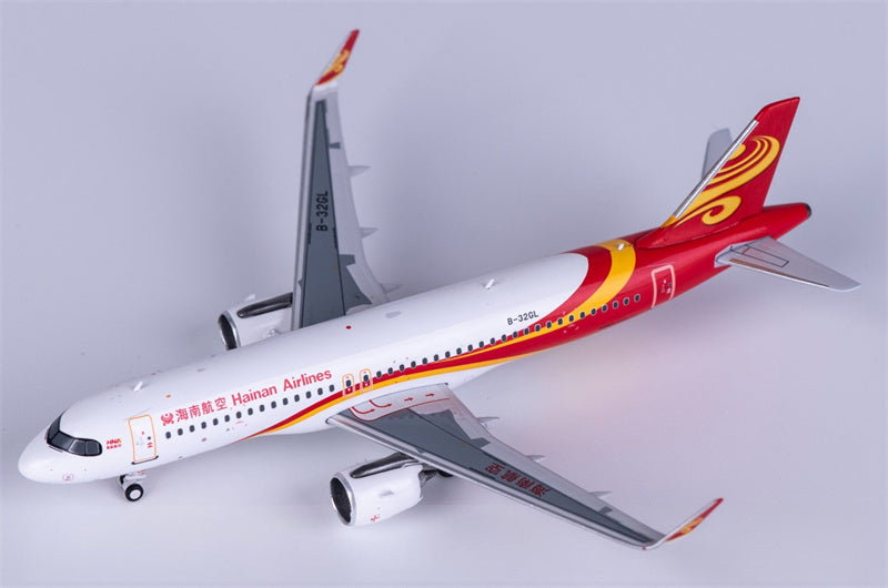 Z2MODEL Hainan Airlines Airbus A320neo B-32GL 1:400 Diecast Model view 1