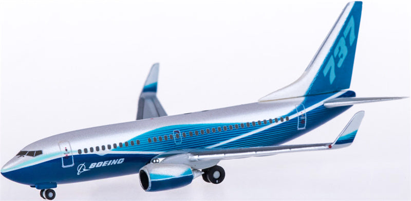 Hogan Boeing 737-700 1:500 Diecast Model view 1