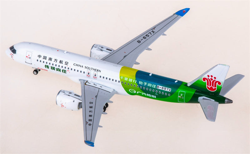 Phoenix 1:400 China Southern Comac C919 B-657X Diecast Model view 3
