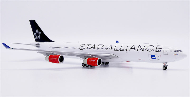JC Wings 1:400 SAS Airbus A340-300 OY-KBM Diecast Model view 6