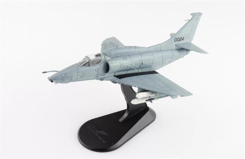 HOBBY MASTER A-4M Skyhawk Diamondbacks 160024 VMA-131 US Marines 1993 1:72 Airplane Pre-built Model
