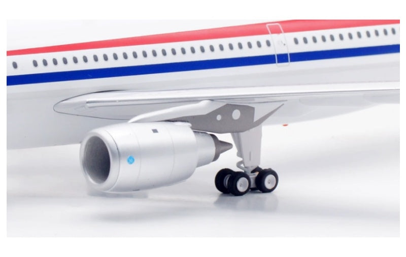 Inflight 1:200 Wardair Canada A300B4-200 C-GIZL  DIECAST Model