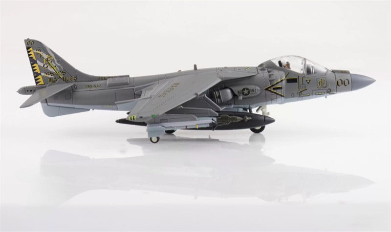 HOBBY MASTER AV-8B Harrier II 165425 VMA-542 US Marines 2019 1:72 Airplane Pre-built Model