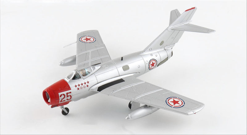 HOBBY MASTER CPVAF MiG-15bis 3rd Division-7th Regiment 1:72 Model 1950s Zhao Baotong  Red 25