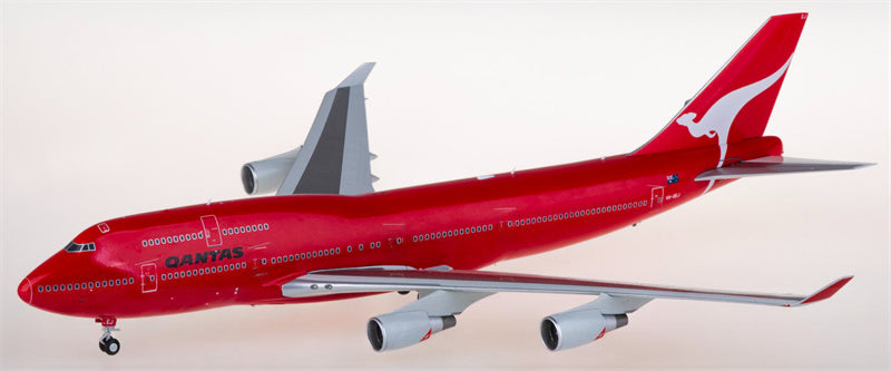 JC Wings Qantas Boeing 747-400 VH-OEJ 1:200 Diecast Model view 2