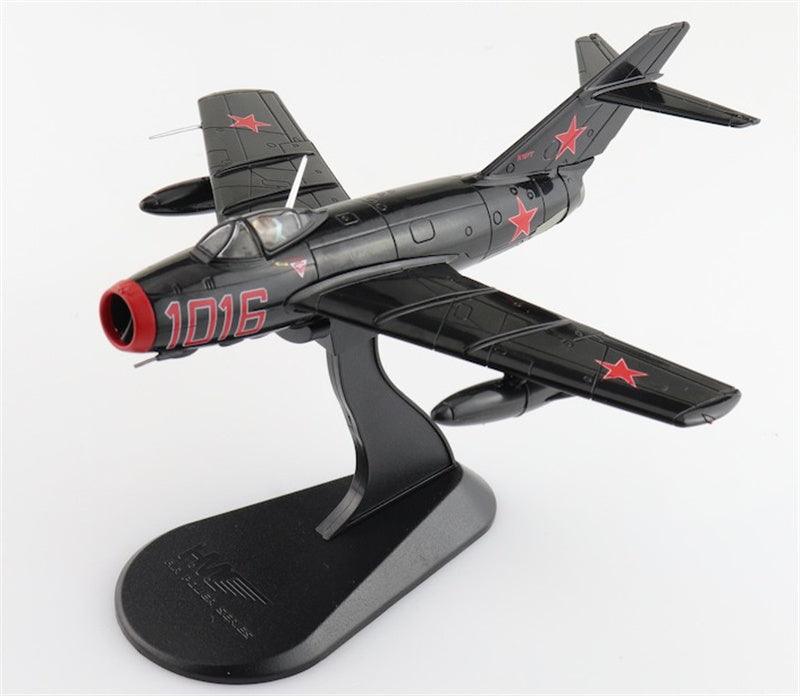 HOBBY MASTER MIG15bis Experimental Red 1016/N15YY Combat Air Museum Kansas 1:72 Aircraft Pre-built Model