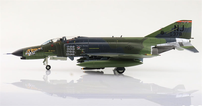 HOBBY MASTER McDonnell Douglas F4E Phantom II  USAF 68-0378/NJ 108th TFW New Jersey May 1988 1:72 Aircraft Pre-built Model