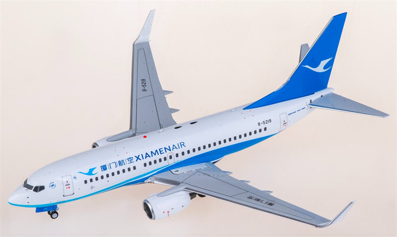 FLOZ XiamenAir Boeing 737-700 B-5219 1:200 Diecast Model view 1