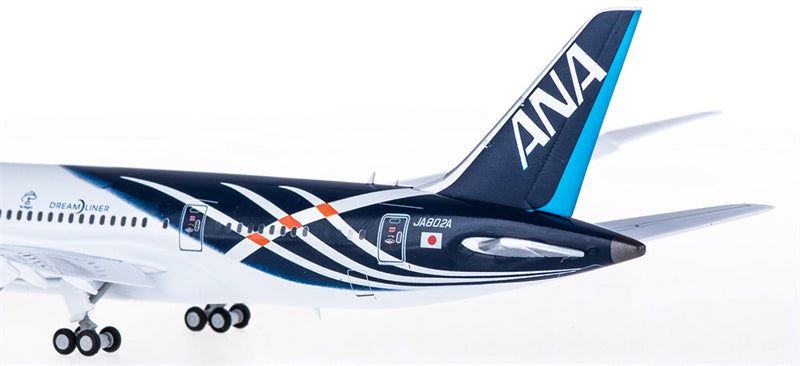 JC Wings ANA Boeing 787-8 JA802A Flaps Down 1:400 Diecast Model view 5