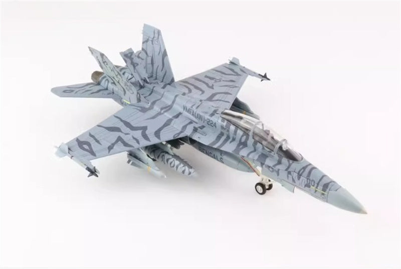 Hobby Master F/A-18D ATARS 164886 VMFA(AW)-224 Bengals MCAS Iwakuni 2009 1:72 Airplane Pre-built Model