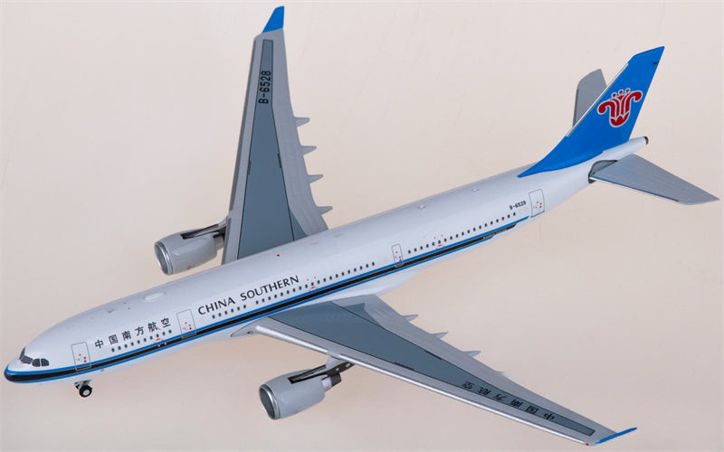 NG Models China Southern Airbus A330-200 B-6528 1:400 Diecast Model view 3