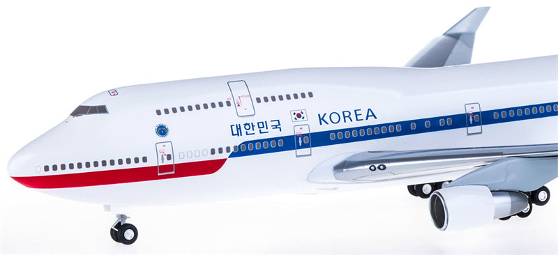 Hogan KOREA Boeing 747-400 10001 1:200 ABS Model view 5