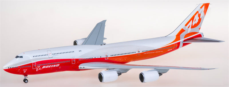 SQ Wings Boeing 747-8i N6067E 1:200 Diecast Model view 2