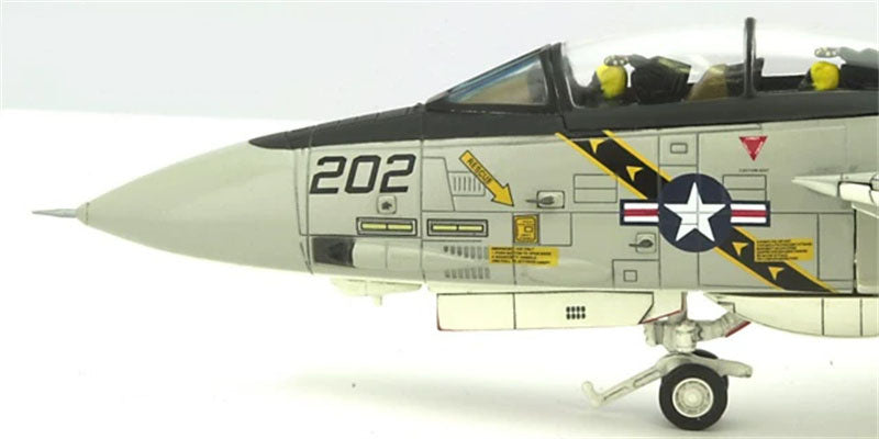 Century Wings US Navy F-14A VF-84 1:72 Model 1978 Kneeling Version Flap & Slat Down Jolly Roger AJ202