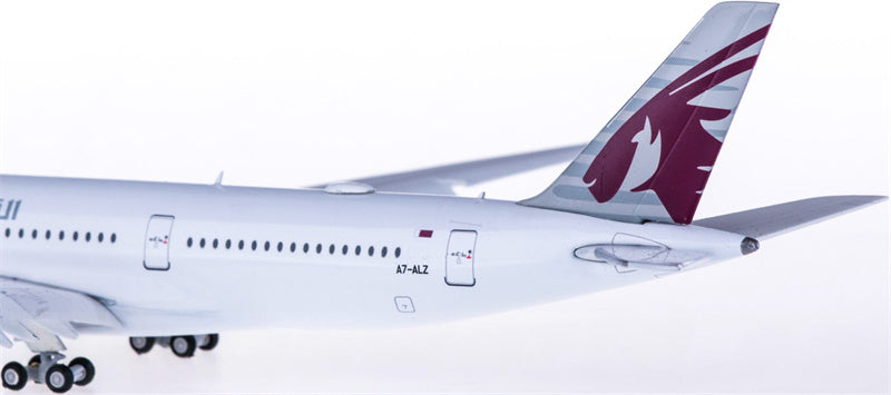 JC Wings Qatar Airbus A350-900 A7-ALZ Flaps Down 1:400 Diecast Model view 2