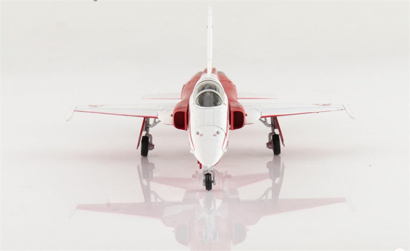 HOBBY MASTER F-5E Patrouille Suisse 2025 (with decals  pilot names & plane numbers) 1:72 Aircraft Pre-built Model