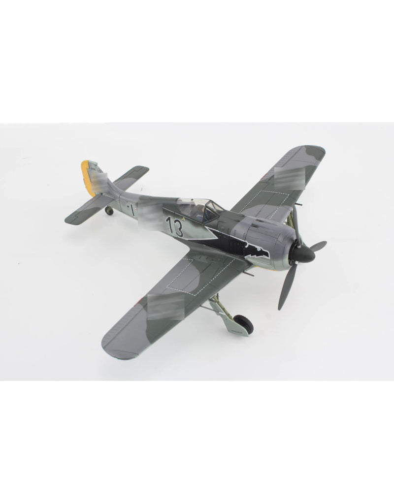 HOBBY MASTER Luftwaffe / WWII FW190A-3 8/JG.2 1:48 Model   Black 13 2181