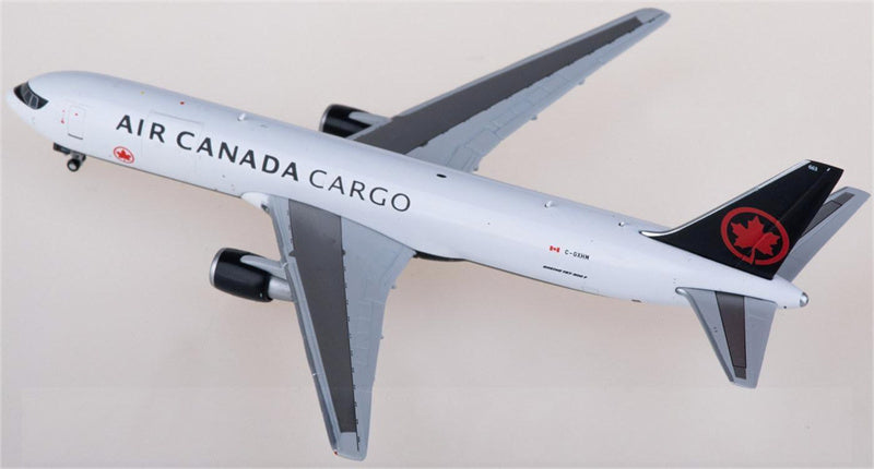 Geminijets Air Canada Cargo Boeing 767-300ERF C-GXHM 1:400 Diecast Model view 4