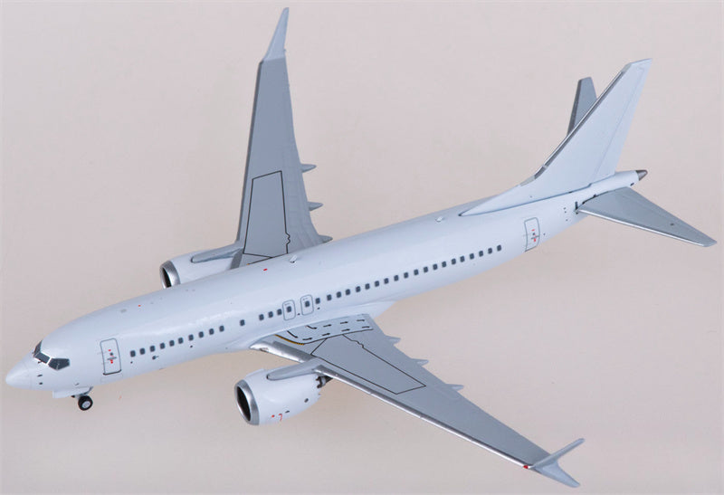 NG Models Boeing 737 MAX 7 Blank 1:400 Diecast Model view 4