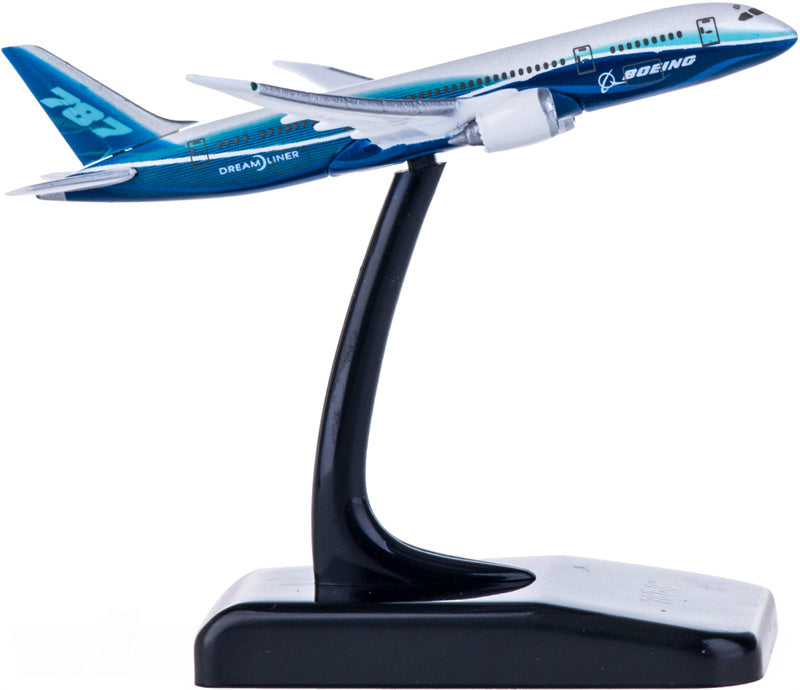 Hogan Boeing 787-8 1:1000 Diecast Model view 2