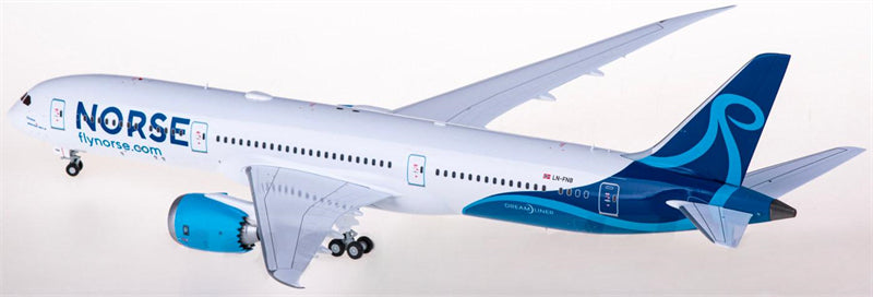 JC Wings Norse Atlantic Airways Boeing 787-9 Dreamliner LN-FNB 1:200 Diecast Model view 2