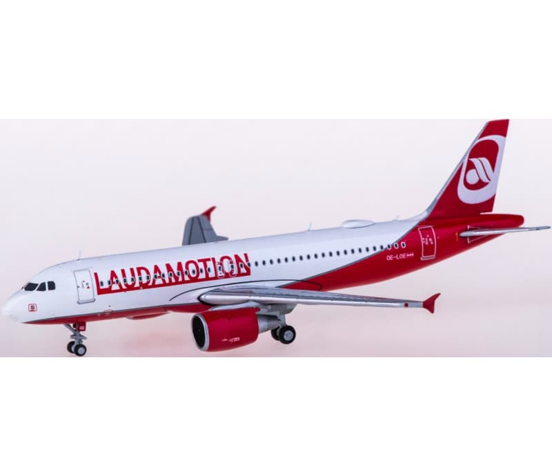 JC Wings Laudamotion Airbus A320 OE-LOE 1:400 Aircraft Pre-built  Airliner Model Display