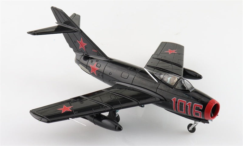 HOBBY MASTER MIG15bis Experimental Red 1016/N15YY Combat Air Museum Kansas 1:72 Aircraft Pre-built Model
