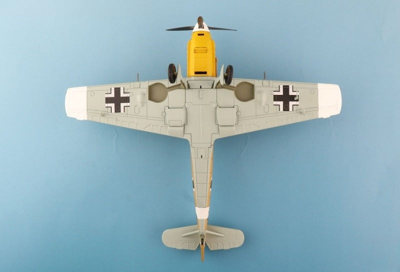 Hobby Master BF 109E-7 'Jabo' 7./ZG1. Ribia 1942 1:48 Airplane Pre-built Model