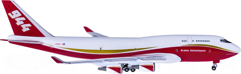 Herpa Global Supertanker Services Boeing 747-400 N744ST 1:500 Diecast Model view 2
