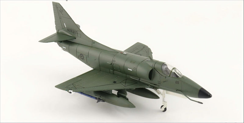 HOBBY MASTER RNZAF A-4K 75th SQN 1:72 Model 1970s Practical camouflage NZ6205