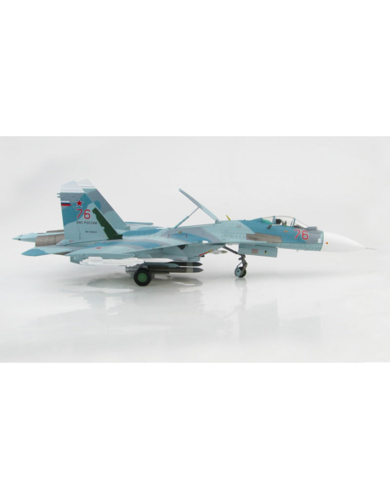 HOBBY MASTER Russian Air Force Su-27 Flanker B  1:72 Model 2016  Red 76 RF-95261