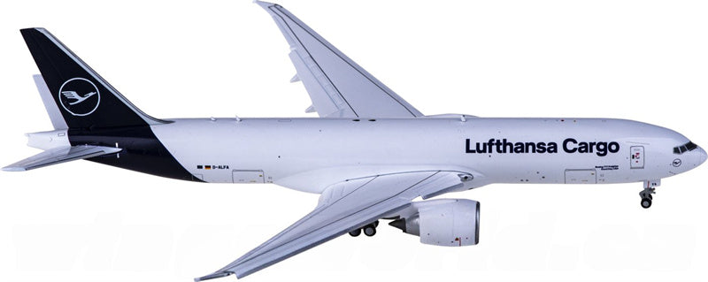 Geminijets Lufthansa Cargo Boeing 777-200LRF D-ALFA Flaps Down 1:400 Diecast Model view 1