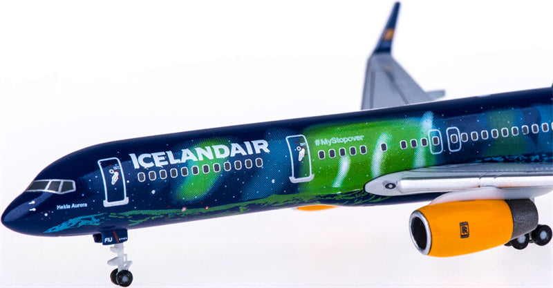 Herpa Icelandair for Boeing 757-200 TF-FIU Aurora 1:400 Airplane Pre-built  Airliner Model Display