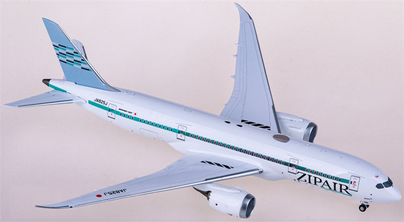 NG Models ZIPAIR Boeing 787-8 JA825J 1:400 Diecast Model view 1