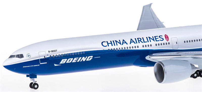 Hogan China Airlines Boeing 777-300ER B-18007 1:200 ABS Model view 4