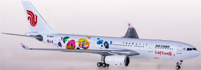 Phoenix Air China Airbus A330-200 B-6071 1:400 Diecast Model view 2