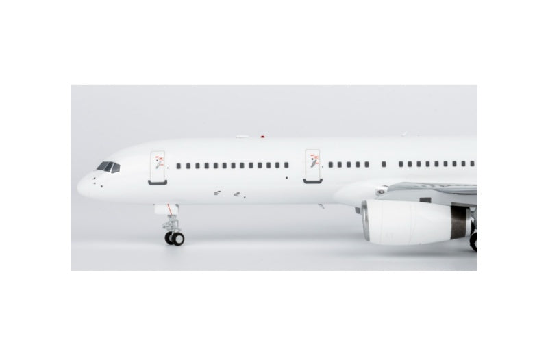 NG Models 1:200 USAF C-32B 02-4452  DIECAST Model