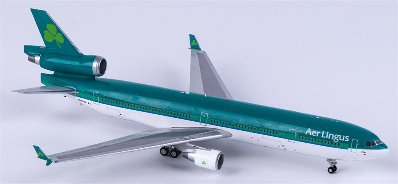 SQ Wings Aer Lingus McDonnell Douglas MD-11 N272WA 1:200 Diecast Model view 1