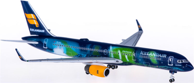 Herpa Icelandair for Boeing 757-200 TF-FIU Aurora 1:400 Airplane Pre-built  Airliner Model Display