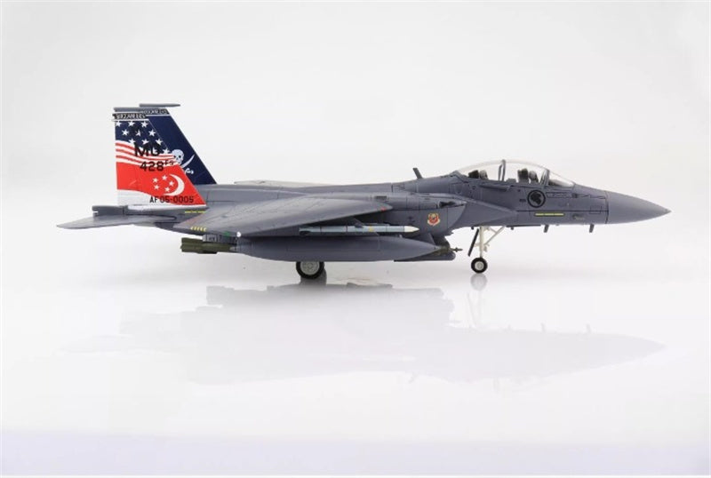 Hobby Master Boeing F-15SG 20 Years of Peace Carvin V AF05-0005 428th FS Flagship 2017 1:72 Airplane Pre-built Model