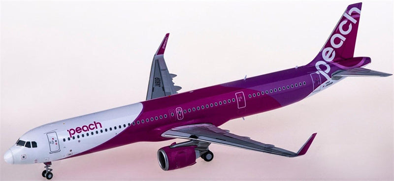 JC Wings Peach Aviation Airbus A321neo JA901P 1:200 Diecast Model view 2