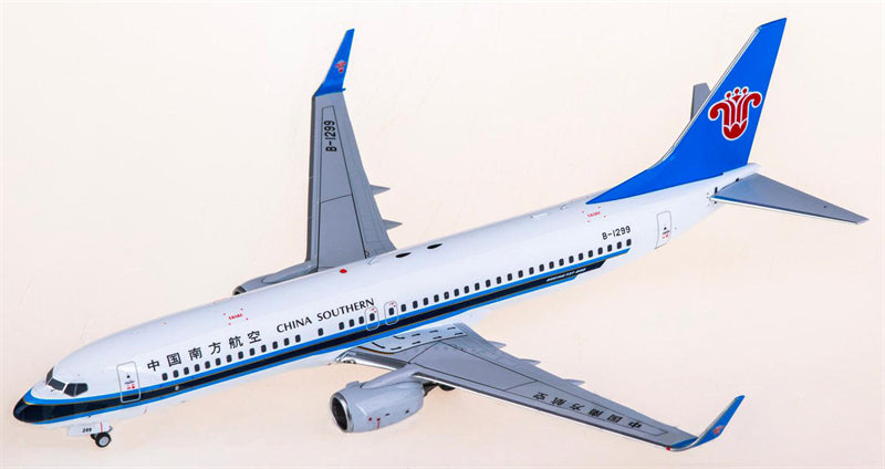 NG Models 1:200 China Southern Boeing 737-800 B-1299 Model