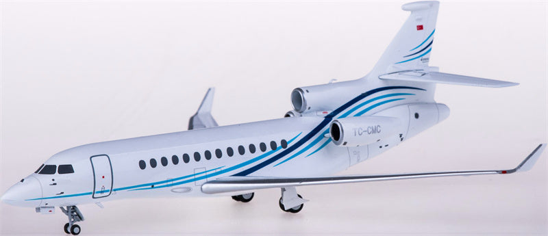 NG Models turk air forcee Dassault Falcon 7X TC-CMC 1:200 Diecast Model view 1