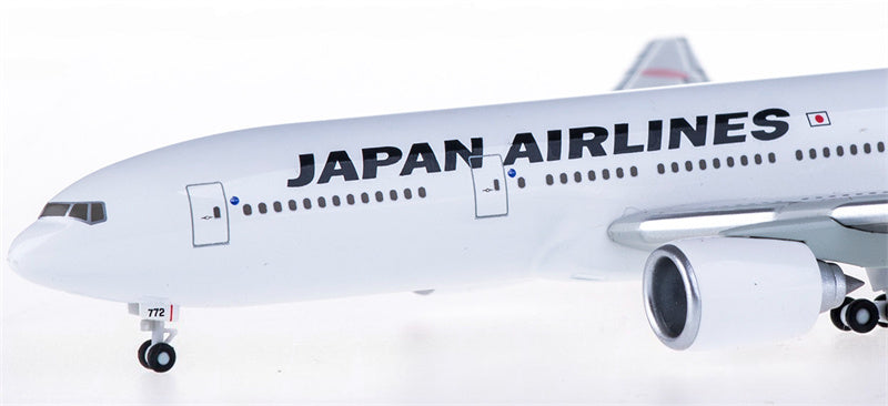 Hogan Japan Airlines Boeing 777-200 JA772J 1:400 Diecast Model view 4