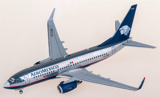 JC Wings Aeromexico for Boeing 737-700 XA-CAM 1:200 Airplane Pre-built  Airliner Model Display