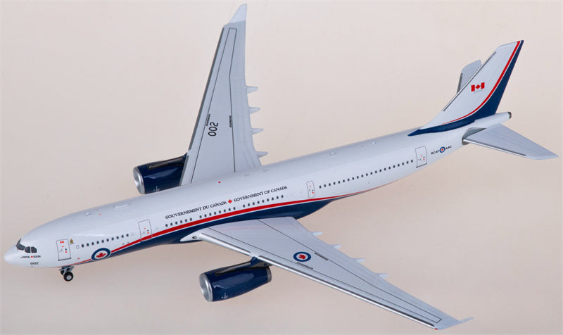NG Models RCAF Airbus A330-200 CC-330 Husky 330002 1:400 Diecast Model view 2