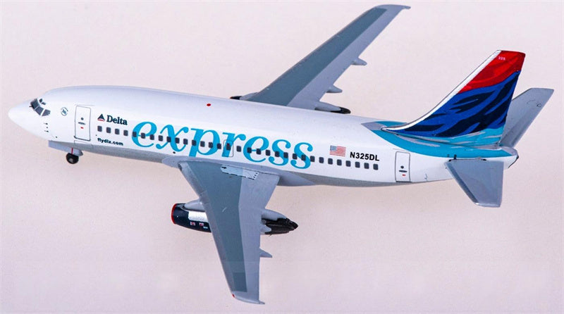 AeroClassics Delta Air Lines Boeing 737-200 N325DL 1:400 Diecast Model view 3