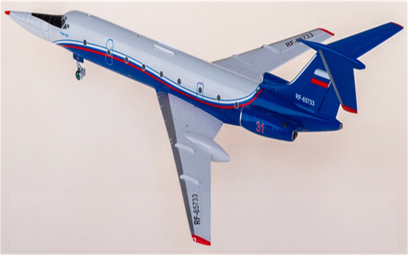 Patriot Russian Air Force Tupolev TU-134UBL RF-65733 1:200 Diecast Model view 4
